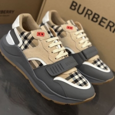 Burberry Low Shoes